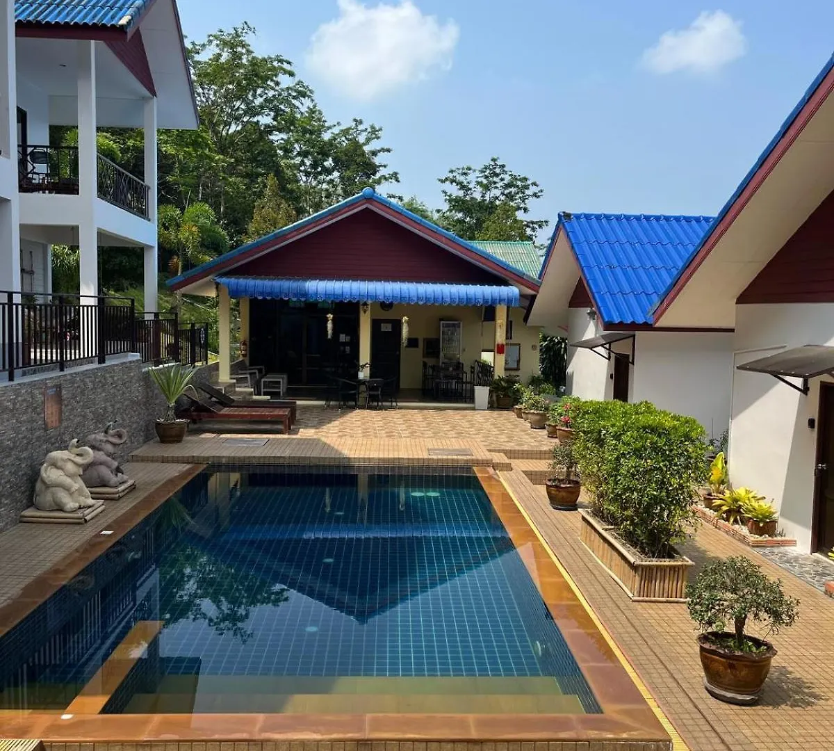 Sawasdee Home Stay Resort&Pool Khao Lak